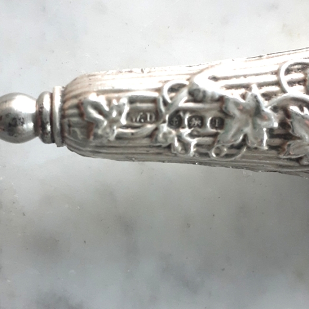 Victorian Hallmarked Silver Repousse Button-Hook … - image 4